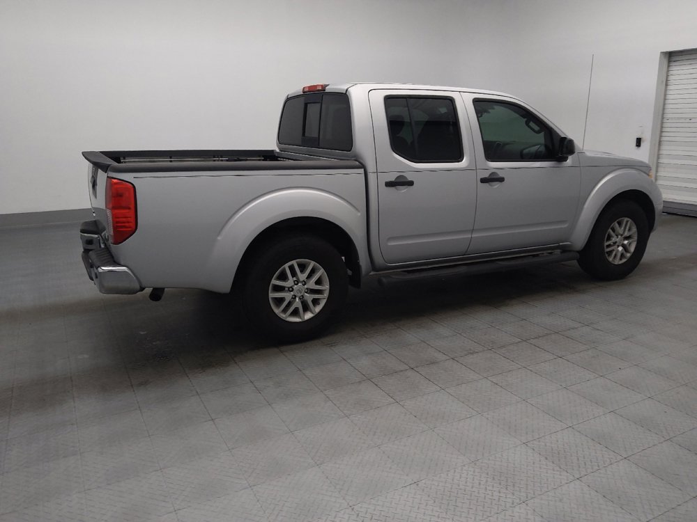 Used 2015 Nissan Frontier SV w/ SV Value Truck Package RWD image 10