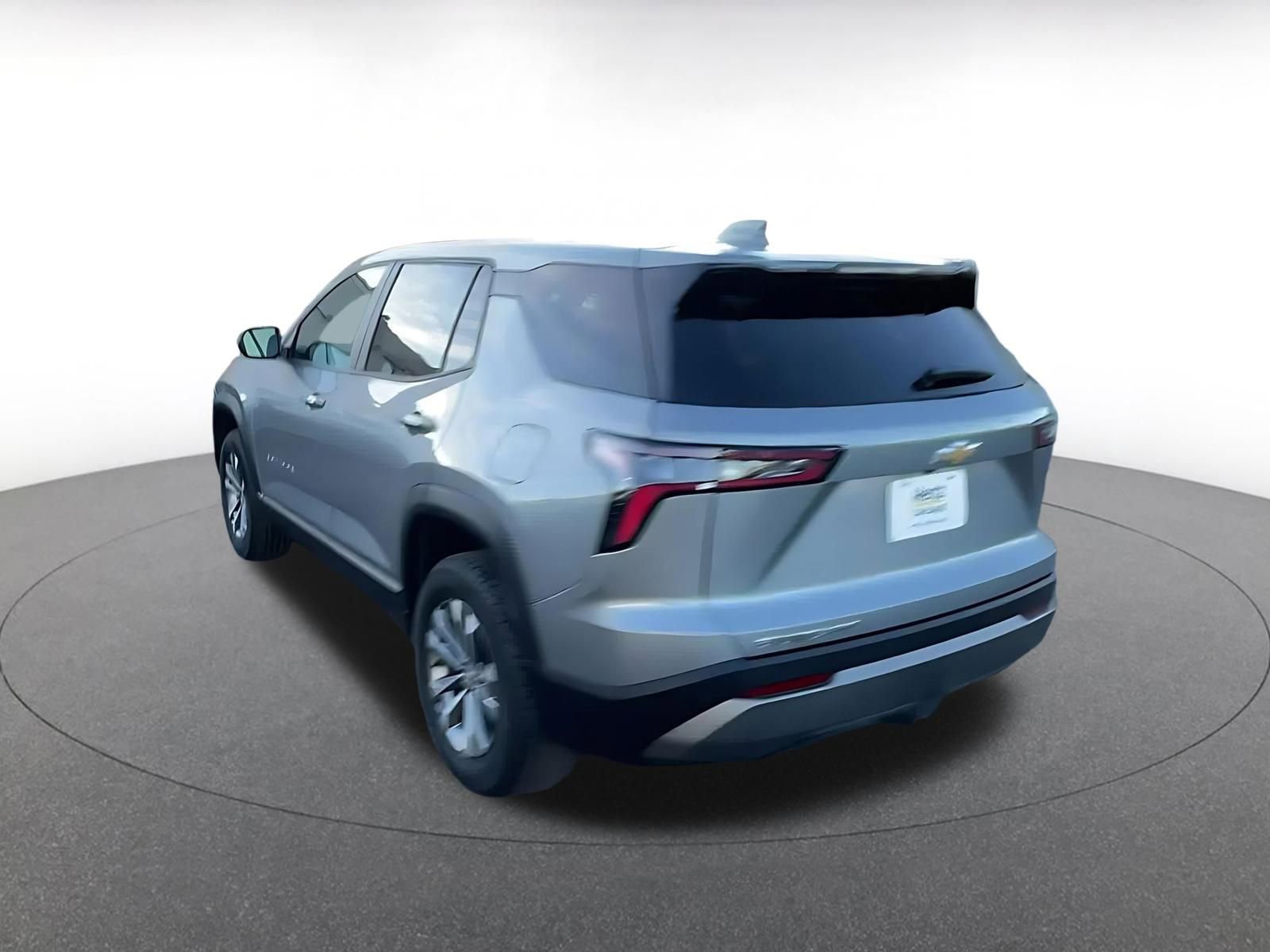 Used 2025 Chevrolet Equinox LT image 11