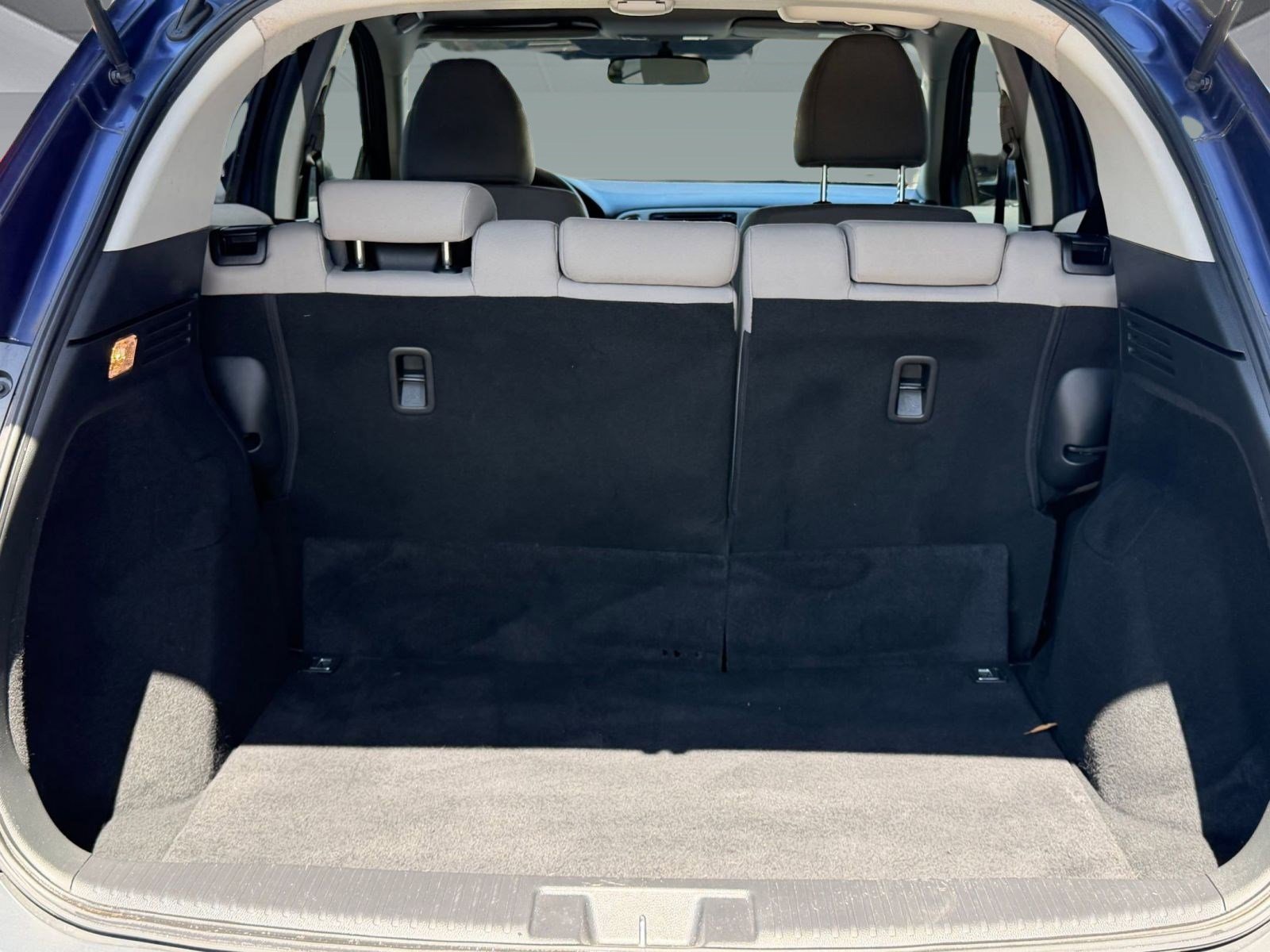 Used 2017 Honda HR-V EX image 29