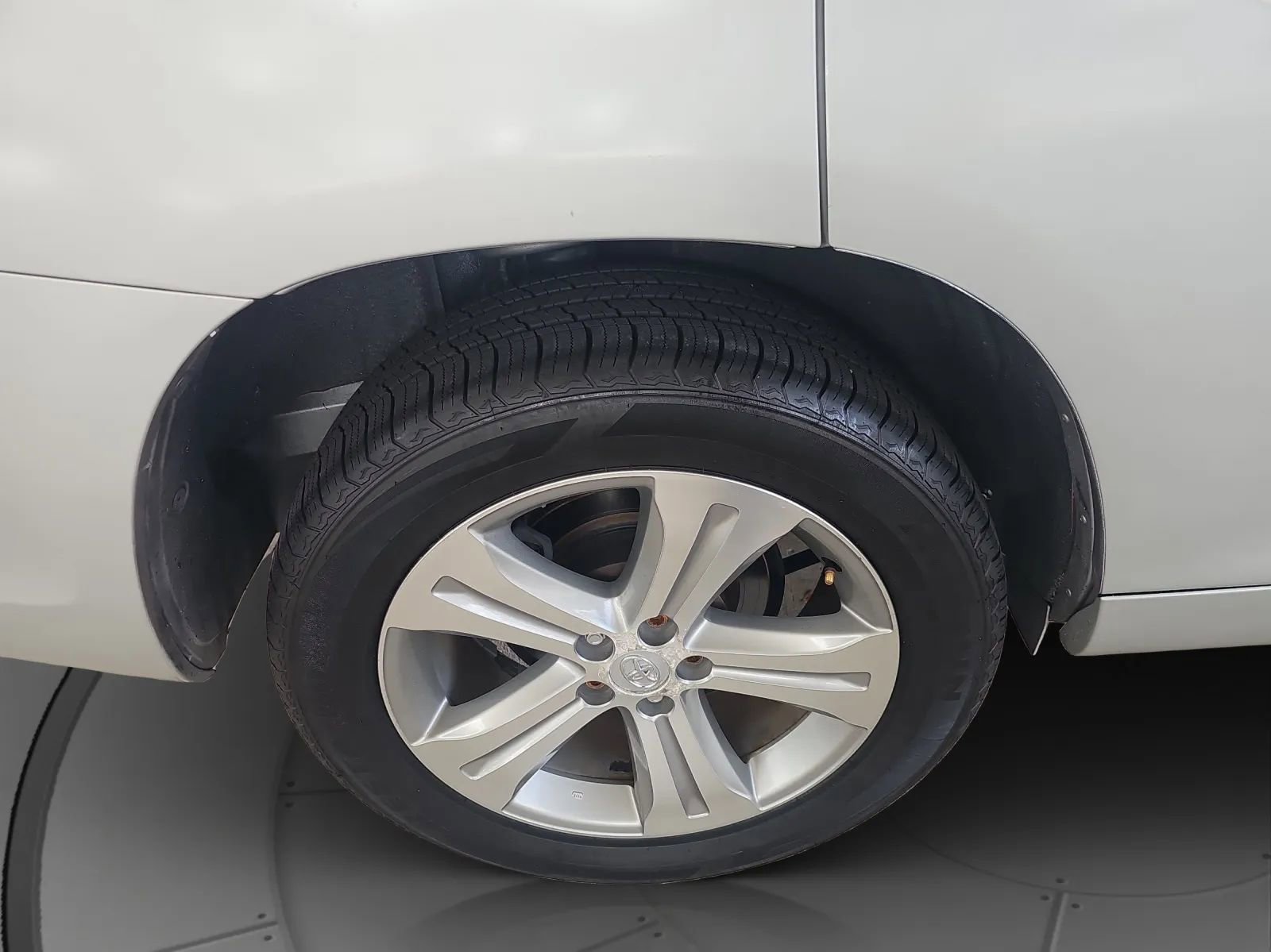 Used 2008 Toyota Highlander Sport image 24