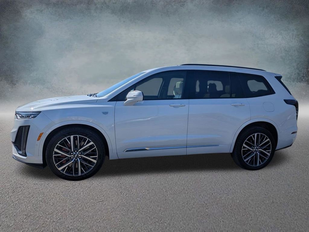 Certified 2024 Cadillac XT6 Sport w/ Technology Package image 2