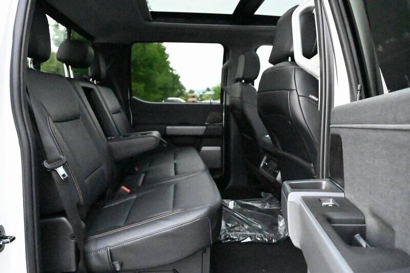 Used 2023 Ford F350 Lariat w/ Lariat Ultimate Package AWD/4WD image 40