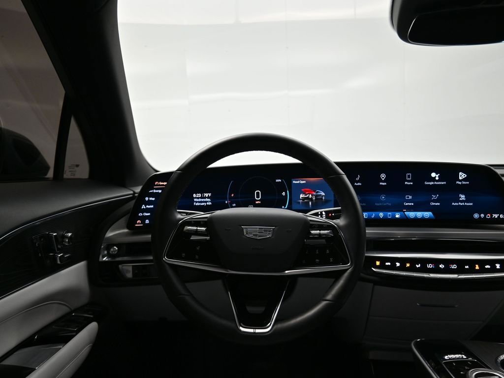 Used 2024 Cadillac Lyriq Sport image 31