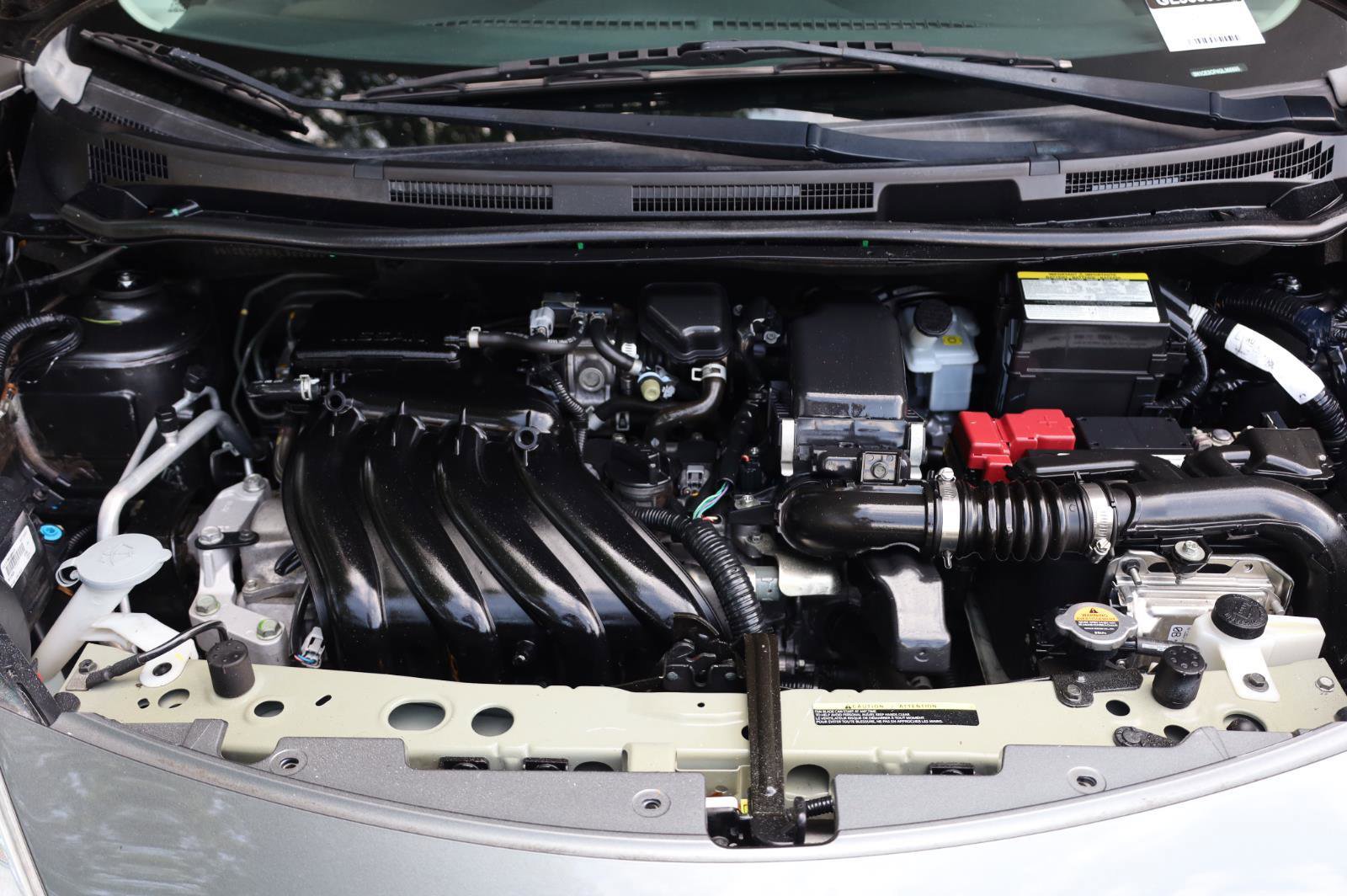 Used 2016 Nissan Versa Note SV FWD image 11