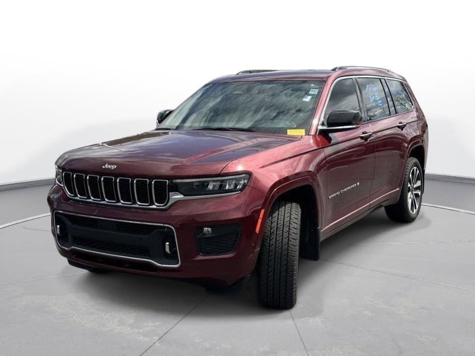 Used 2022 Jeep Grand Cherokee L Overland w/ MOPAR Finishing Package image 2