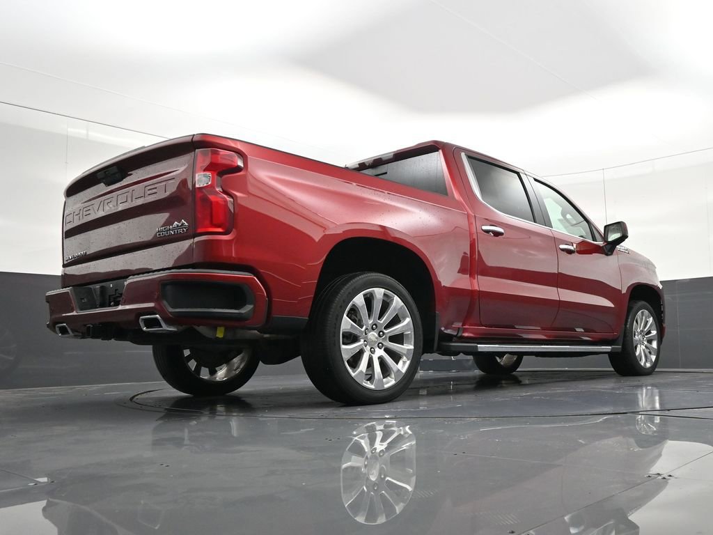Used 2020 Chevrolet Silverado 1500 High Country w/ Technology Package image 27