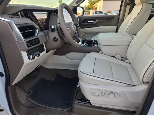 New 2026 GMC Yukon XL Denali w/ Sun & Power Step Package AWD/4WD image 10