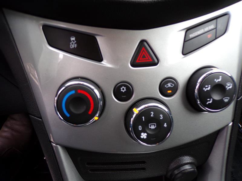 Used 2016 Chevrolet Trax LT image 33