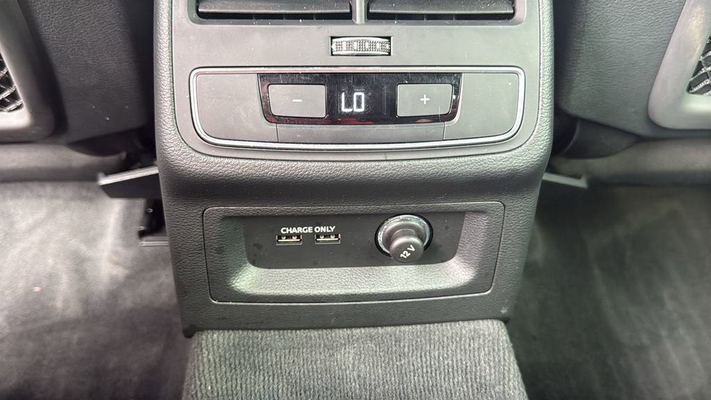 Used 2022 Audi A4 2.0T Premium Plus w/ Premium Plus Package image 18