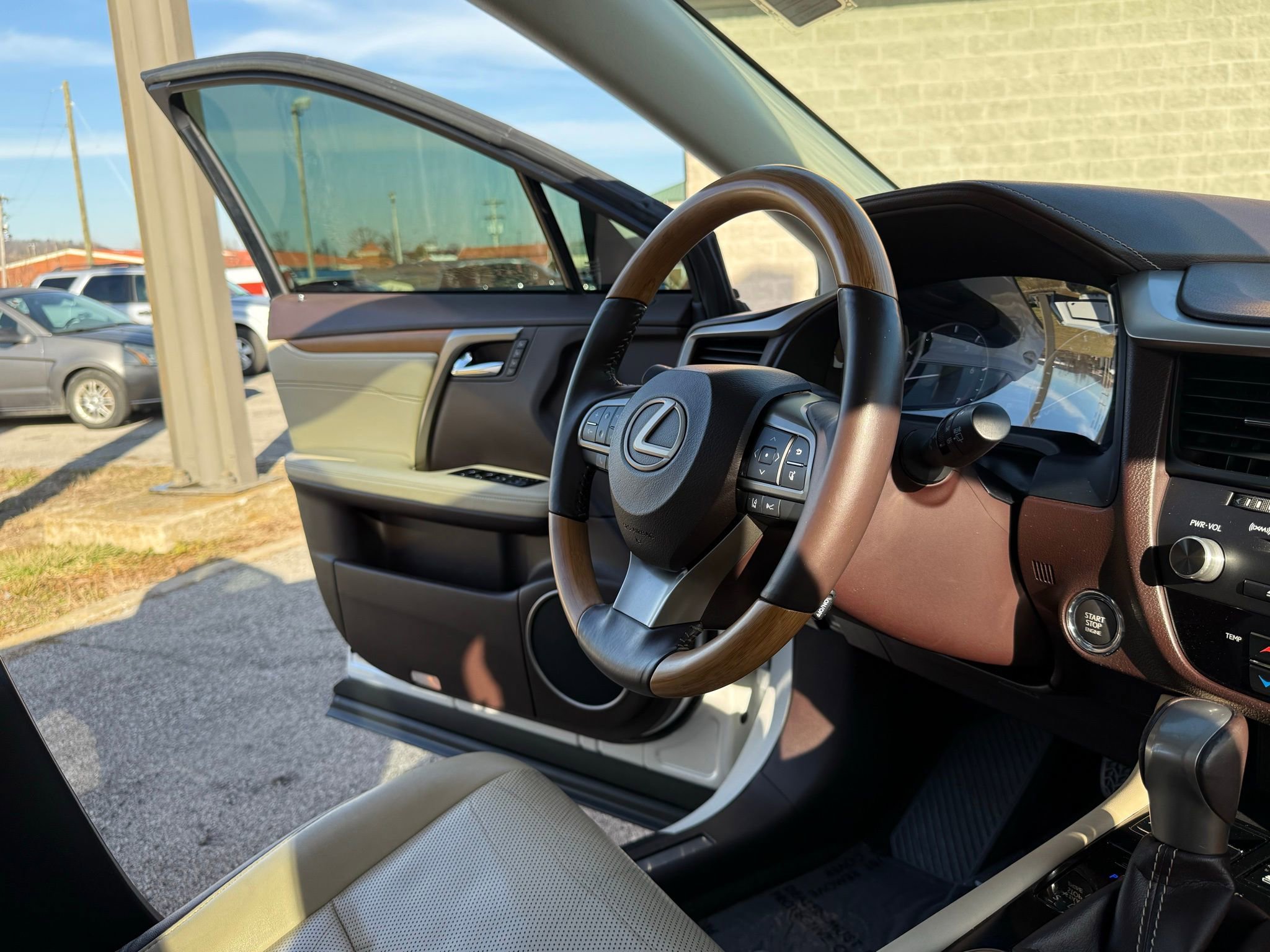 Used 2016 Lexus RX 350 FWD w/ Premium Package image 36