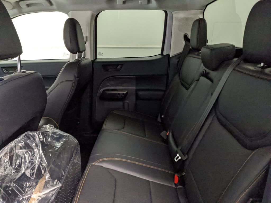 New 2026 Ford Maverick Tremor image 23