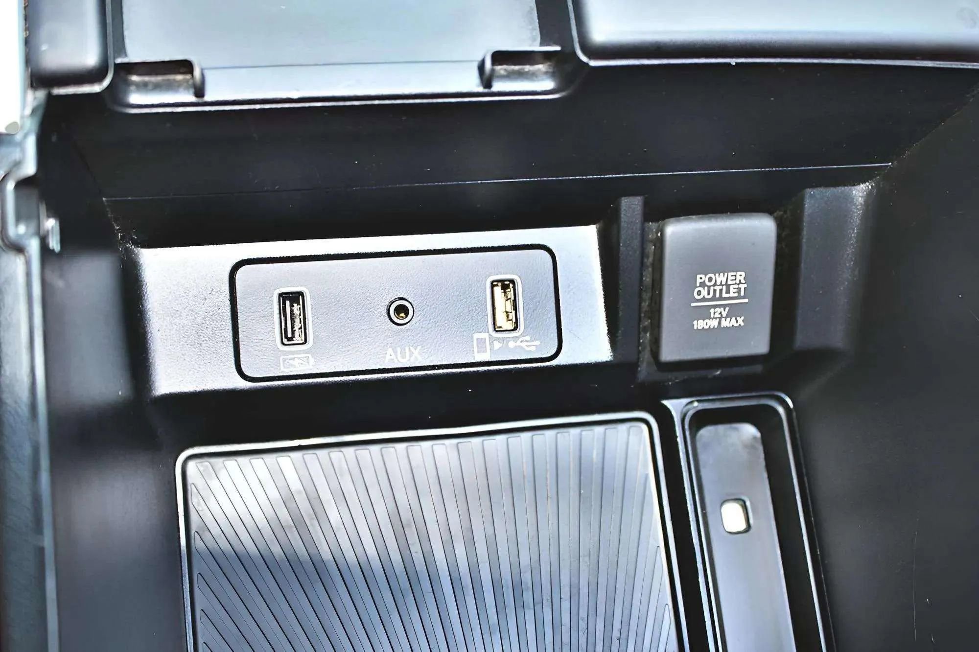 Used 2023 Acura TLX SH-AWD w/ A-SPEC Pkg image 17