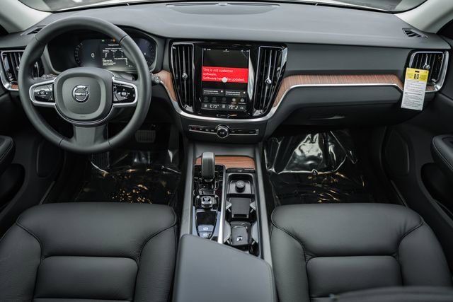 New 2026 Volvo V60 B5 Cross Country Plus w/ Protection Package Premier image 21