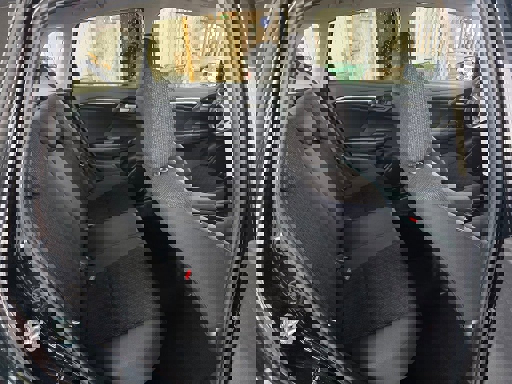 Used 2016 Honda Fit LX image 22