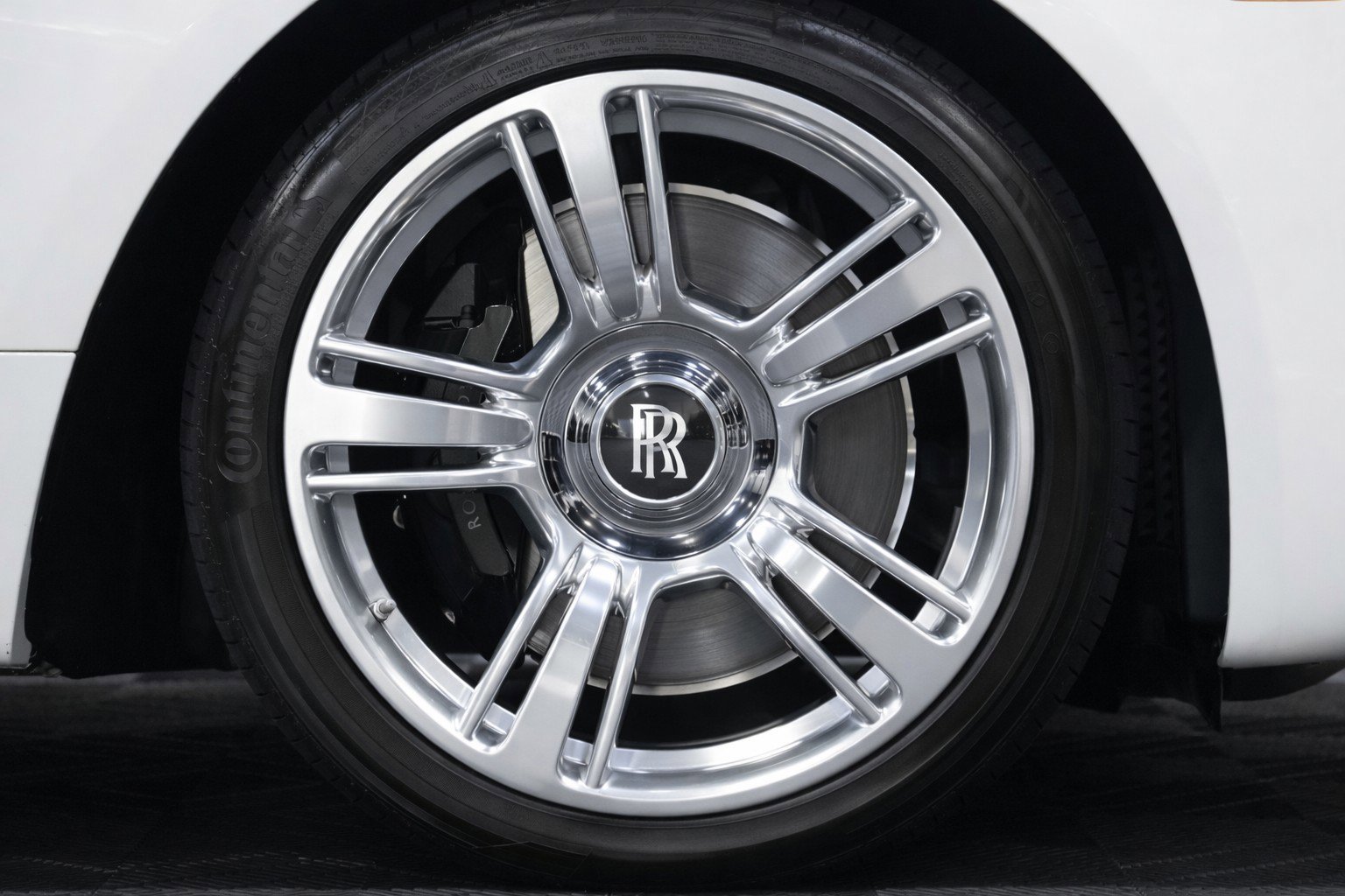 Used 2016 Rolls-Royce Wraith COUPE 2D image 58