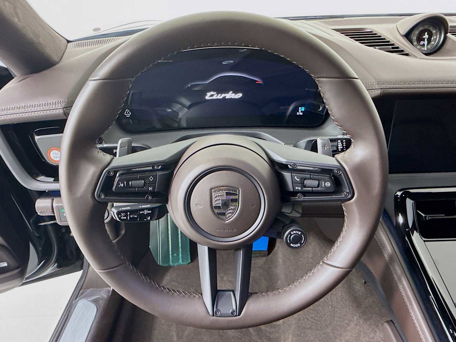 New 2025 Porsche Panamera Turbo image 15