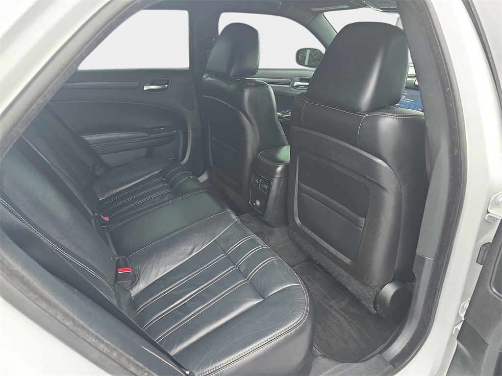 Used 2014 Chrysler 300 S image 13