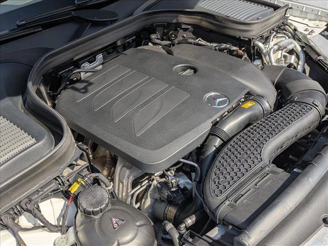 Used 2021 Mercedes-Benz GLC 300 4MATIC image 24