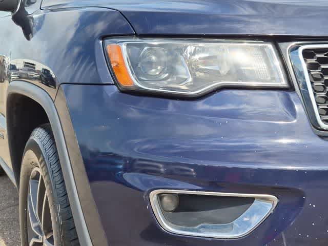 Used 2017 Jeep Grand Cherokee Limited AWD/4WD image 11