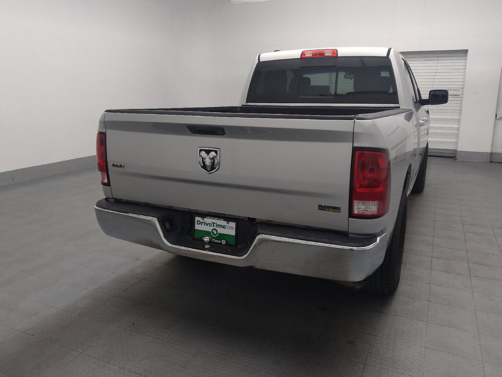 Used 2017 RAM 1500 Classic SLT RWD image 7