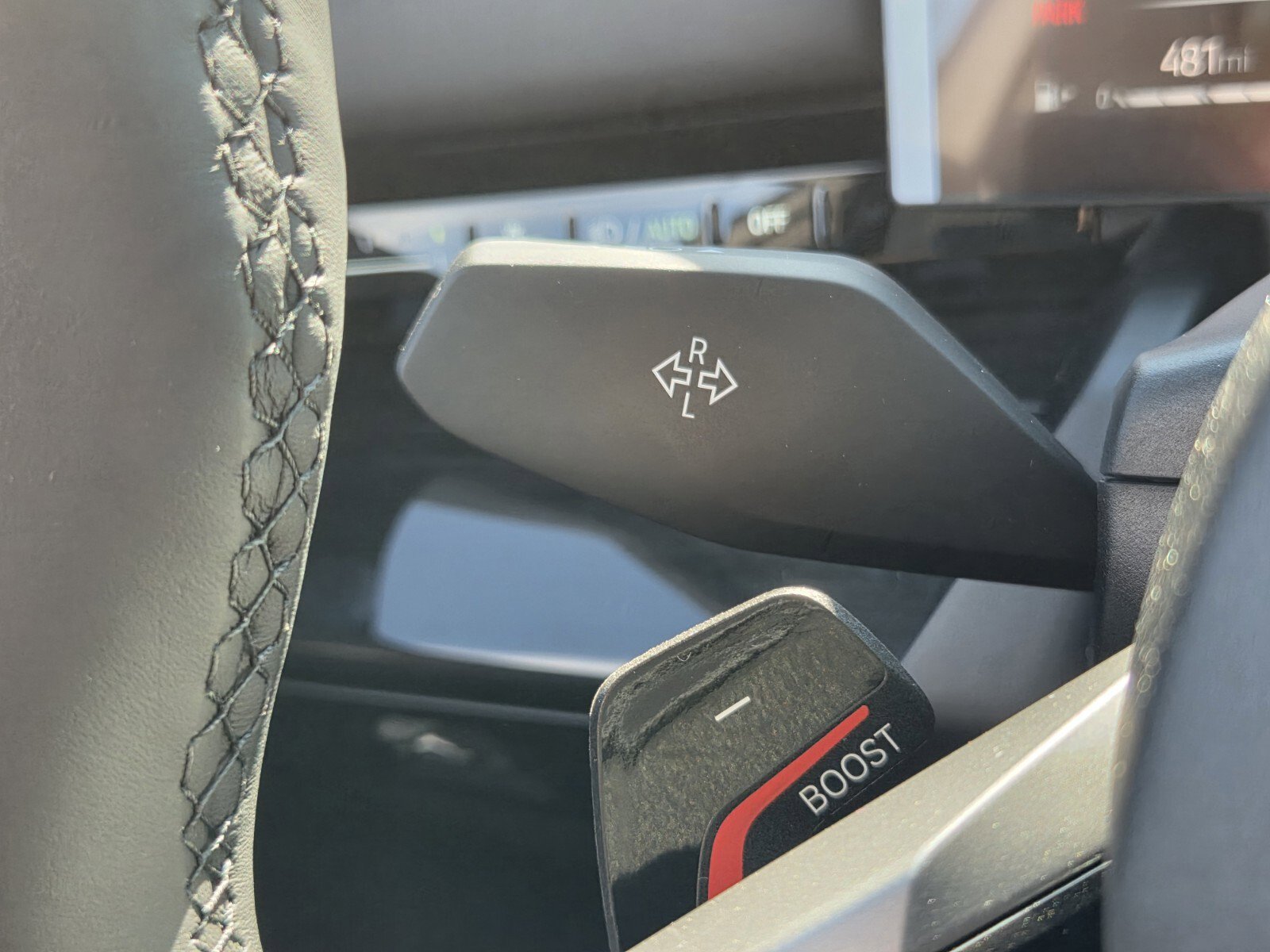 New 2026 BMW 530i xDrive w/ M Sport Package image 29