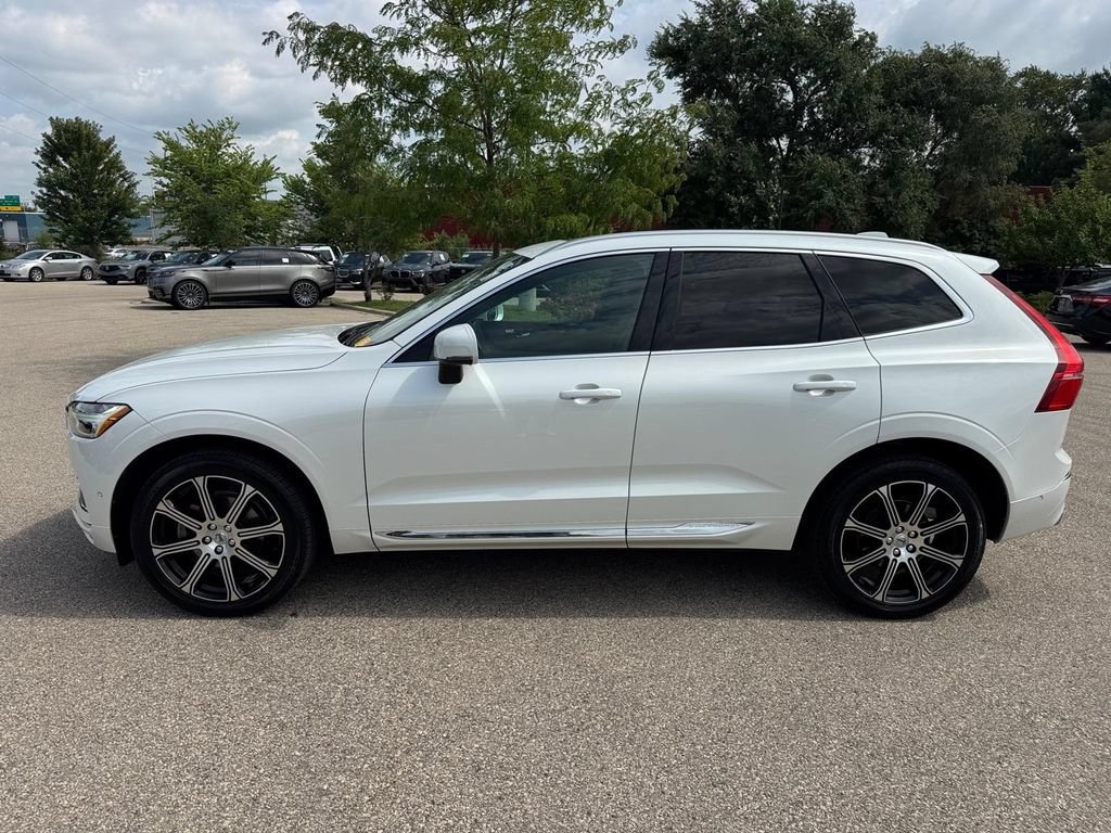 Used 2018 Volvo XC60 T5 Inscription w/ Convenience Package AWD/4WD image 2