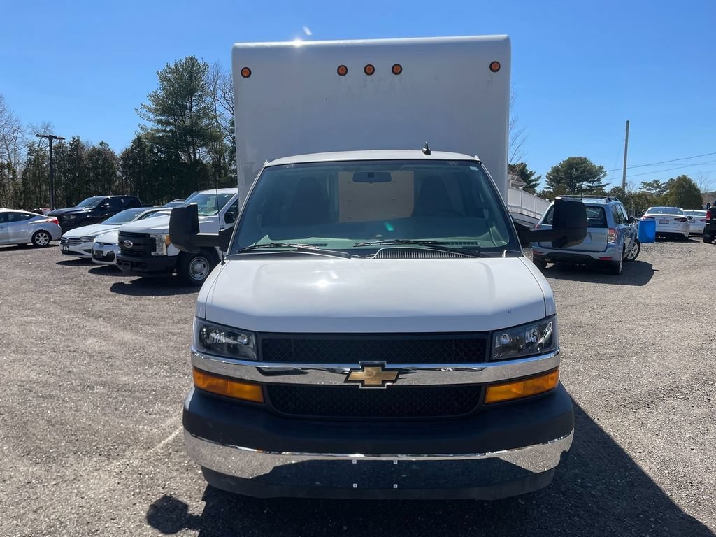 Used 2023 Chevrolet Express 3500 w/ Power Convenience Package RWD image 3