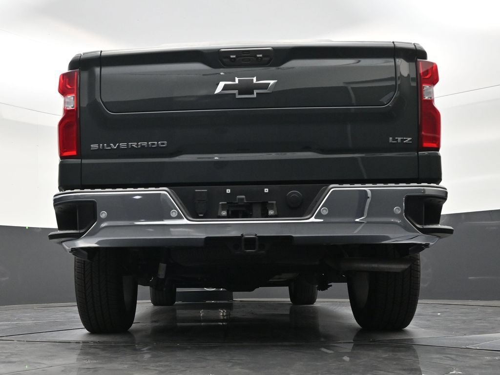 Used 2025 Chevrolet Silverado 1500 LTZ w/ Technology Package RWD image 23