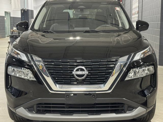 Used 2023 Nissan Rogue SV AWD/4WD image 25