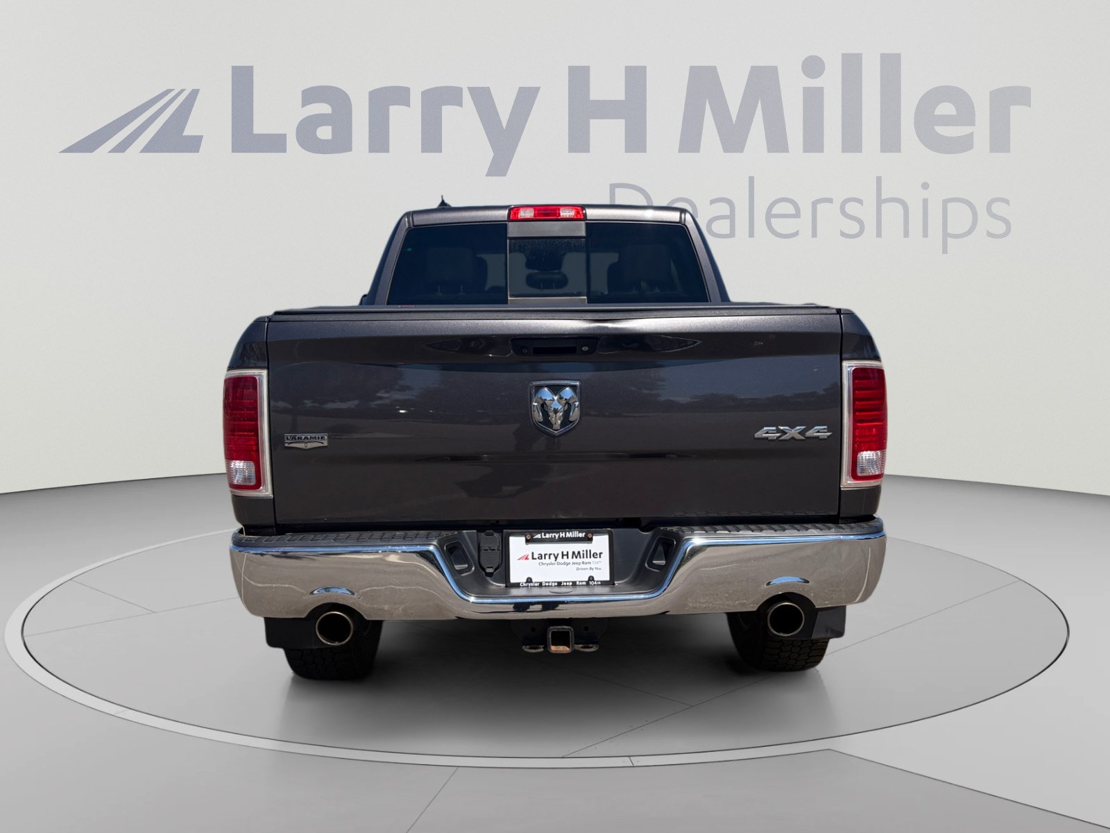 Used 2014 RAM 1500 Laramie w/ Convenience Group AWD/4WD image 5