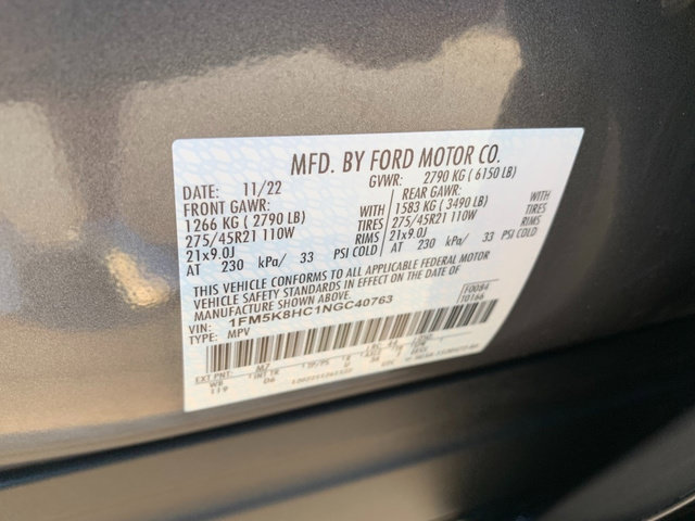 Used 2022 Ford Explorer Platinum w/ Equipment Group 601A AWD/4WD image 38