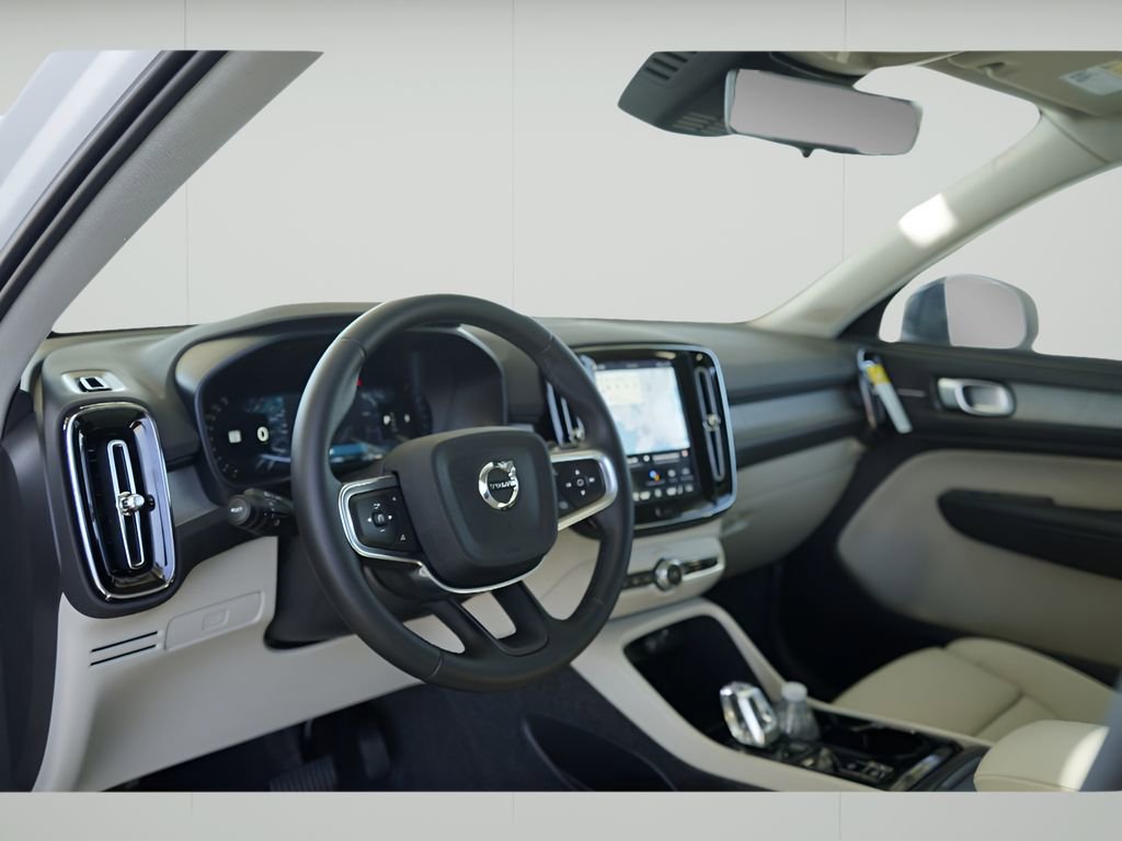 New 2026 Volvo XC40 B5 Ultra w/ Climate Package AWD/4WD image 16