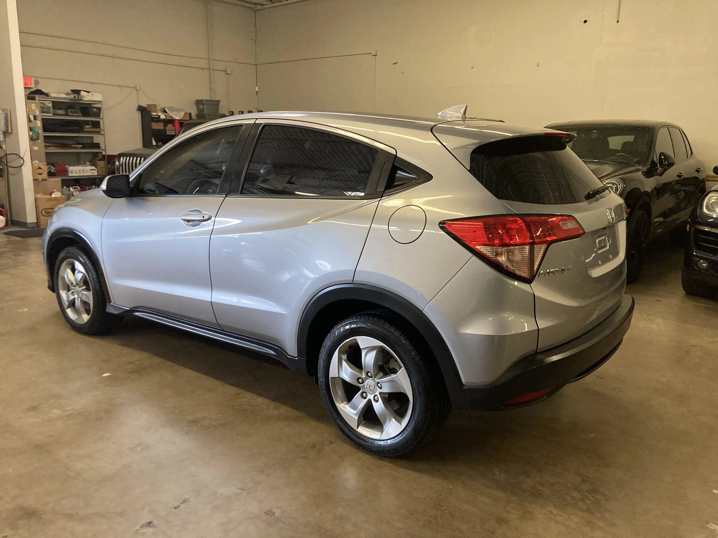 Used 2018 Honda HR-V LX image 4