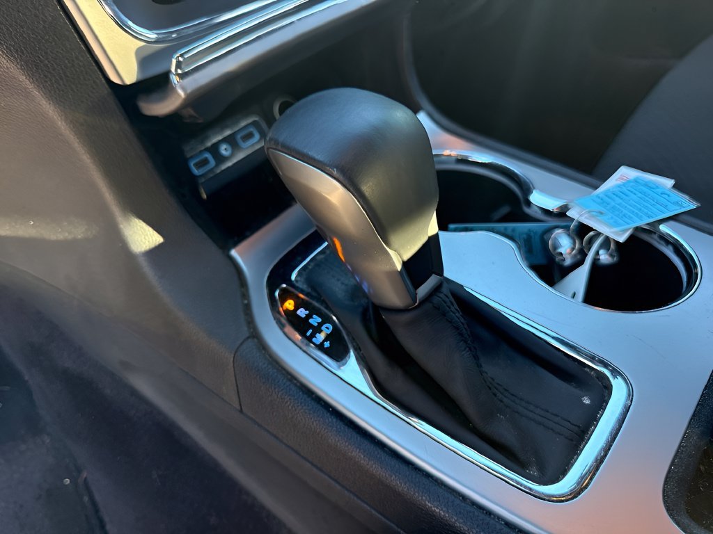 Used 2018 Jeep Grand Cherokee Laredo RWD image 13