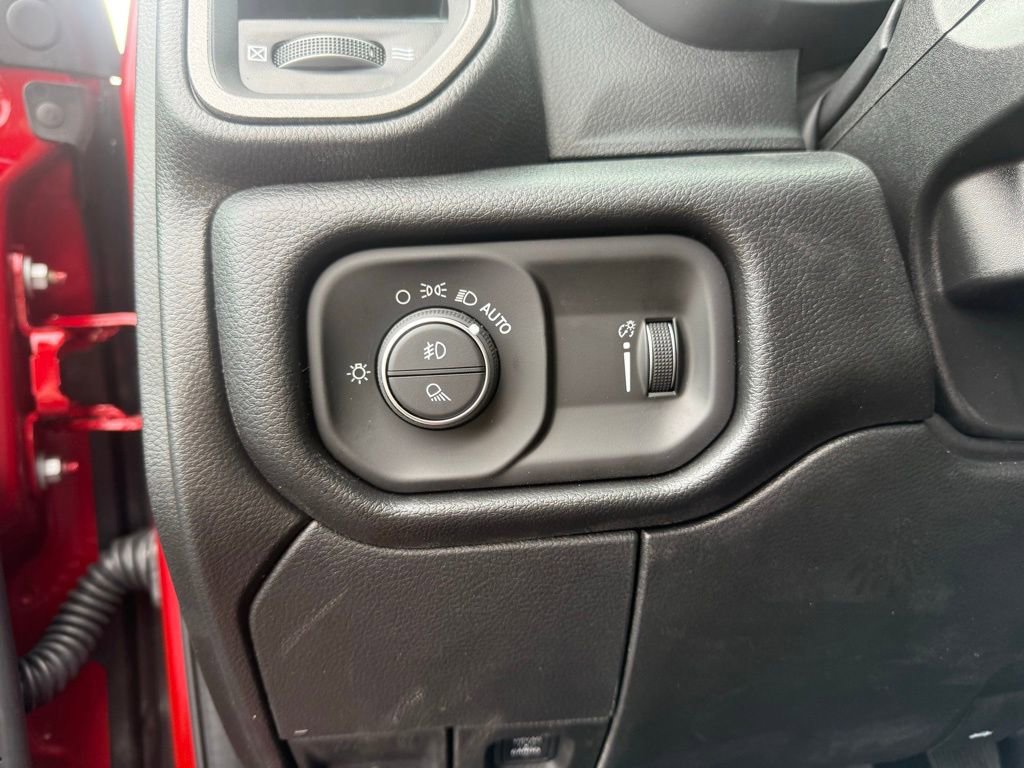 New 2026 RAM 2500 Tradesman AWD/4WD image 13
