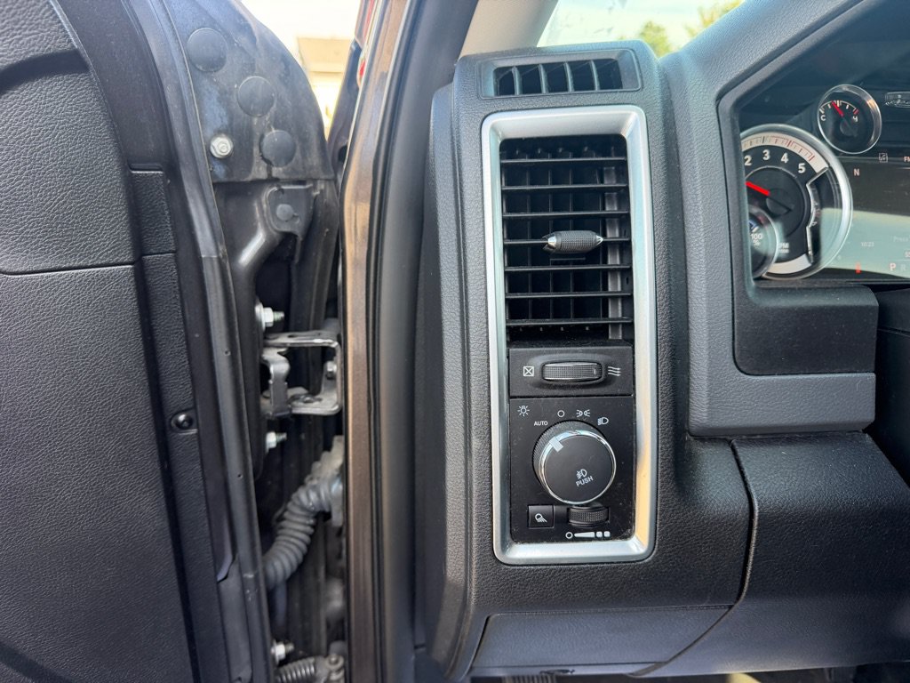 Used 2017 RAM 2500 Big Horn AWD/4WD image 16