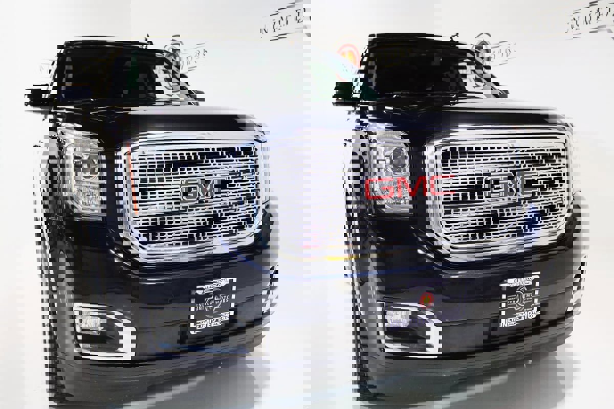 Used 2017 GMC Yukon SLT image 23