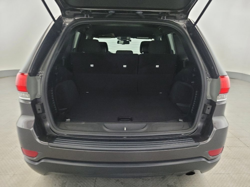 Used 2014 Jeep Grand Cherokee Laredo w/ 18" Wheel & 8.4" Radio Group image 29