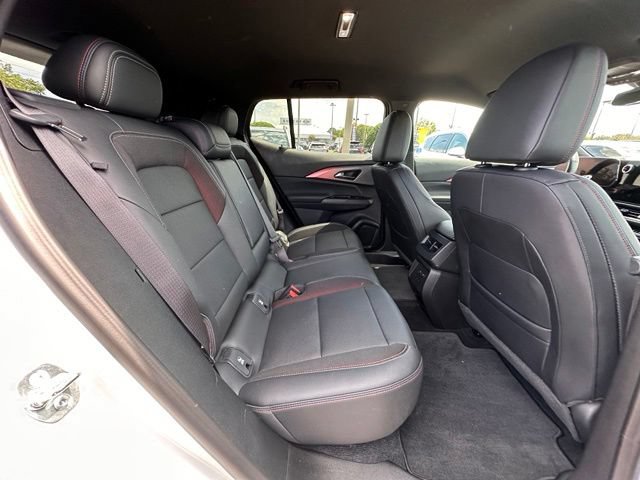 Used 2024 Chevrolet Equinox EV RS FWD image 30