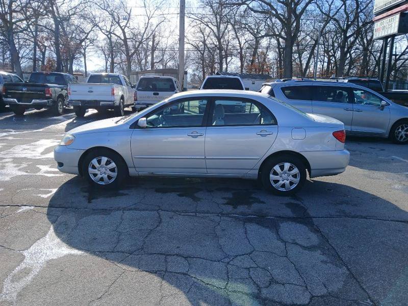 Used 2007 Toyota Corolla CE FWD image 5