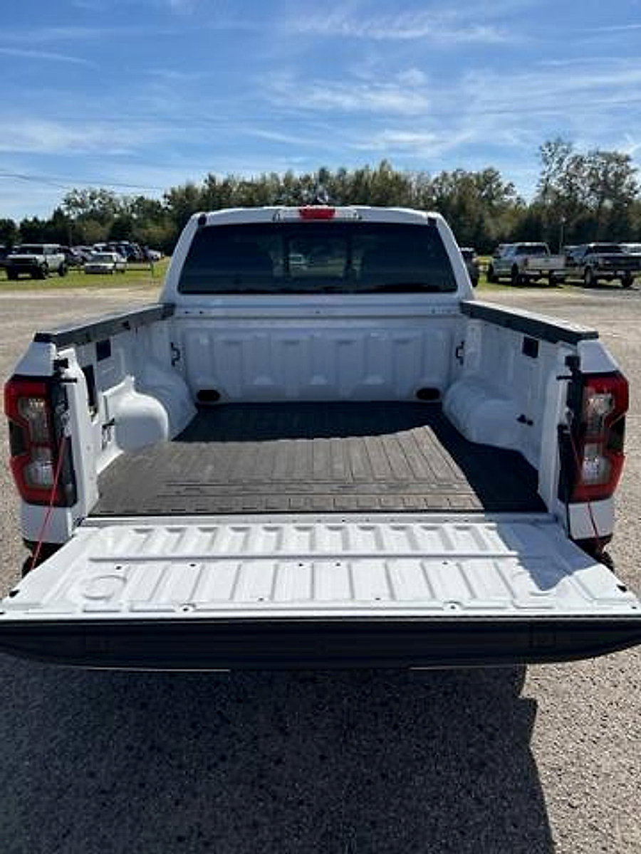 Used 2024 Ford Ranger XLT w/ FX4 Off-Road Package image 8