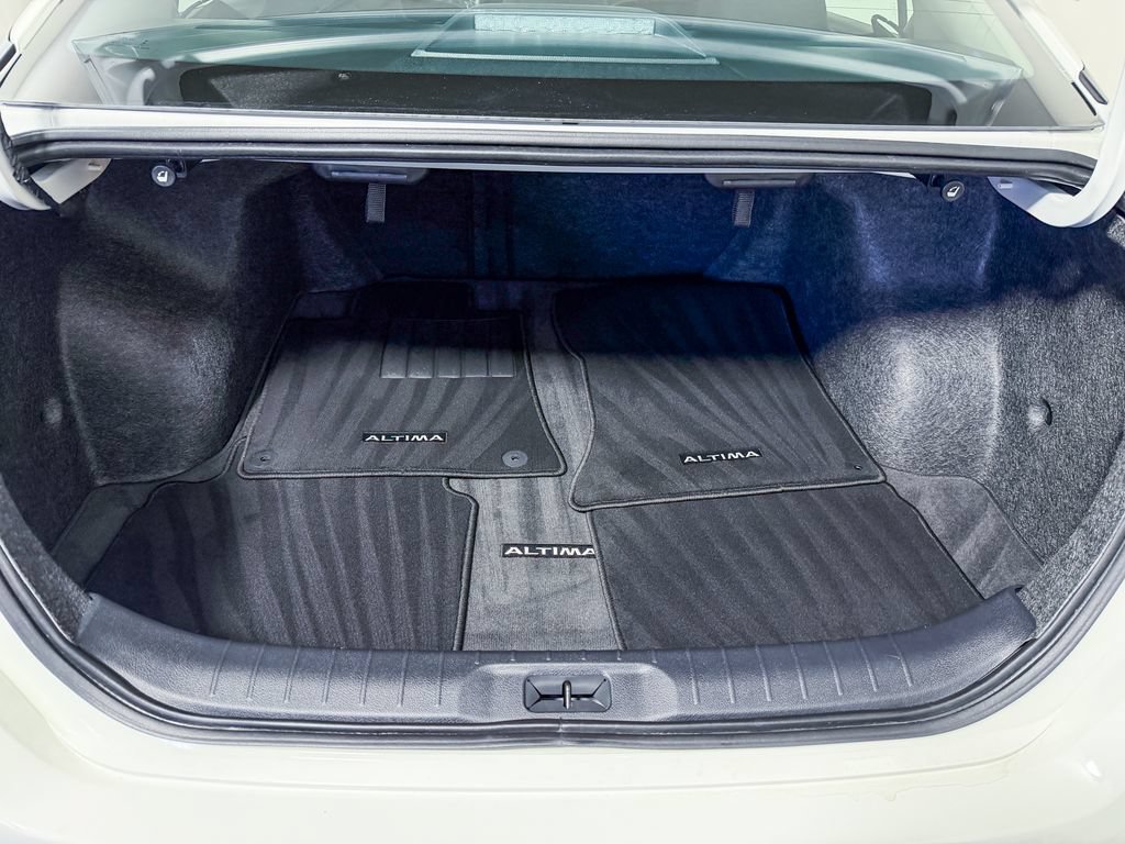Certified 2025 Nissan Altima 2.5 S FWD image 29