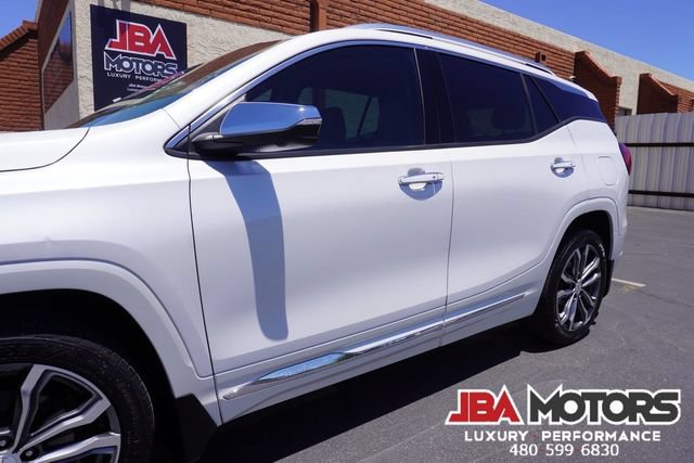 Used 2020 GMC Terrain Denali w/ Denali Premium Package FWD image 19