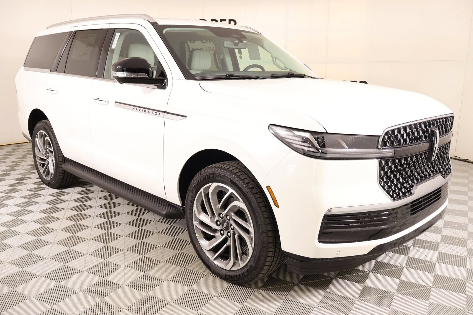 New 2026 Lincoln Navigator Premiere