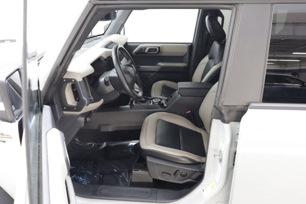 Used 2023 Ford Bronco Wildtrak AWD/4WD image 6