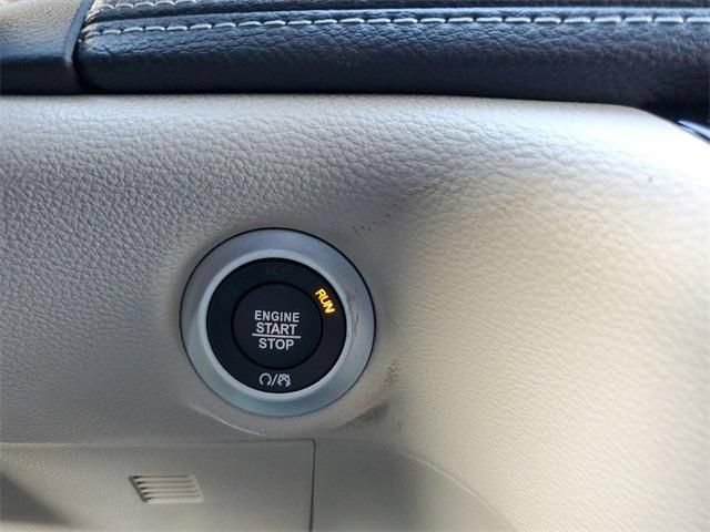 New 2023 Chrysler Pacifica Touring-L FWD image 22