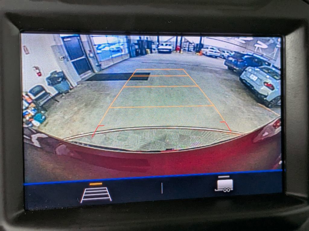 Used 2021 Chevrolet Silverado 1500 Custom image 26