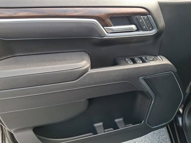 Certified 2025 GMC Sierra 1500 SLT AWD/4WD image 12