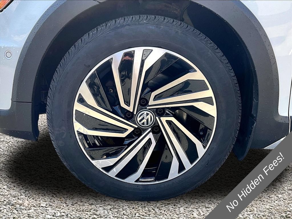 Used 2017 Volkswagen Golf Alltrack SE AWD/4WD image 9