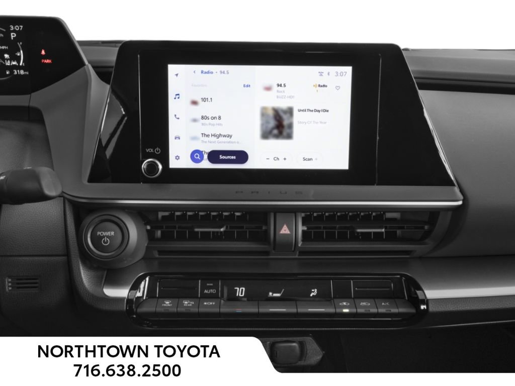 New 2026 Toyota Prius LE FWD image 9